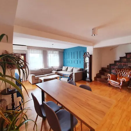 Apartment Central Station